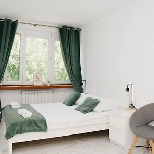 apt-saska-kepa-luxe.warsawhotelspoland.com/